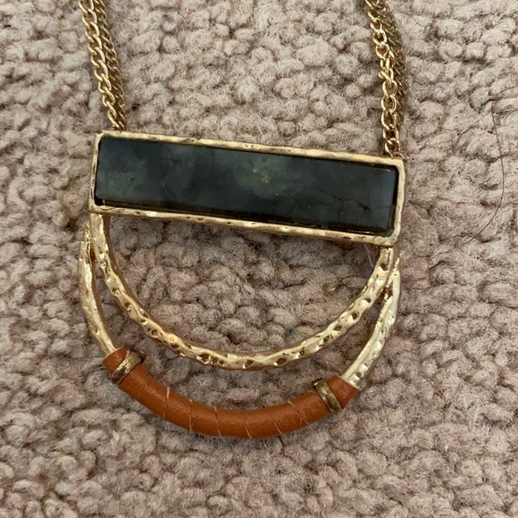 Cute necklace from Buckle - Picture 3 of 4